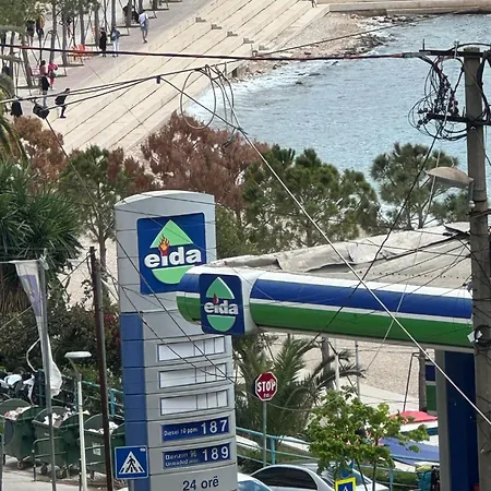 Beach-homevita * ساراندا